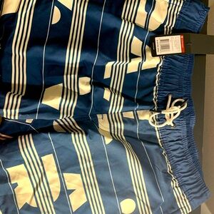 G-Star Raw Dirk swim trunks. Size L